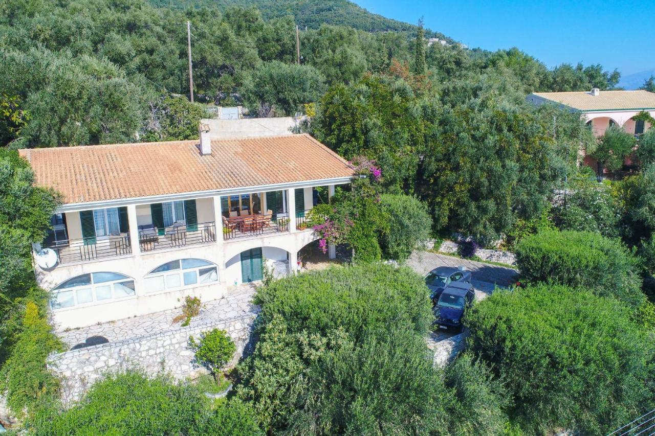 Villa Natasha Katávolos Zewnętrze zdjęcie